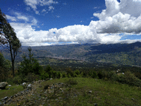 Huaraz perdue au milieu des montagnes.